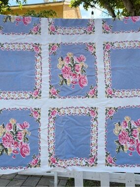 Vintage Blue Roses Floral Square Kitchen Linen Tablecloth 31 X 36